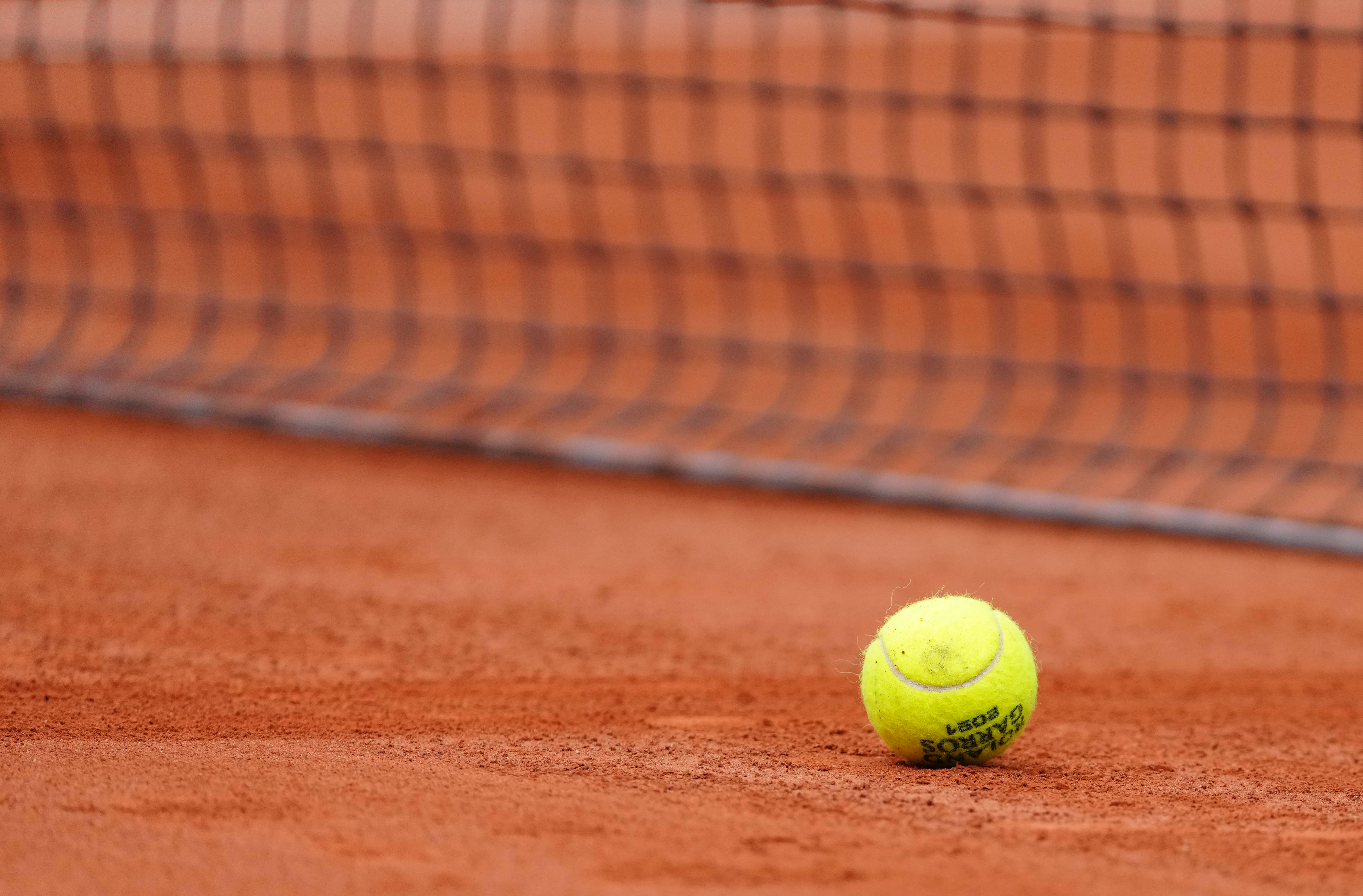 宫鲁鸣突然 宫鲁鸣突然