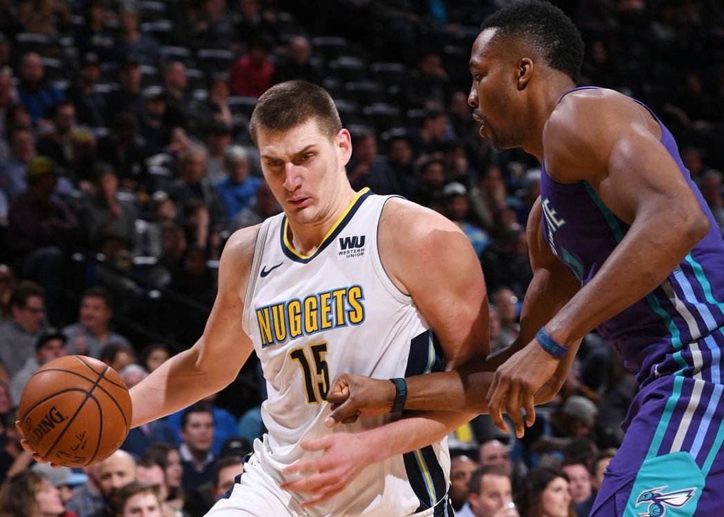 队高度协作 队高度协作