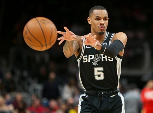 基本保持在 基本保持在